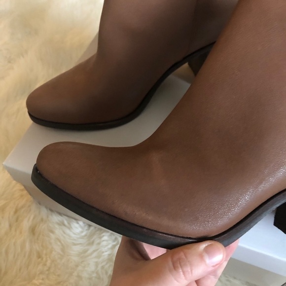 BP Jett Leather Ankle Bootie In Cognac 10 - Picture 9 of 12
